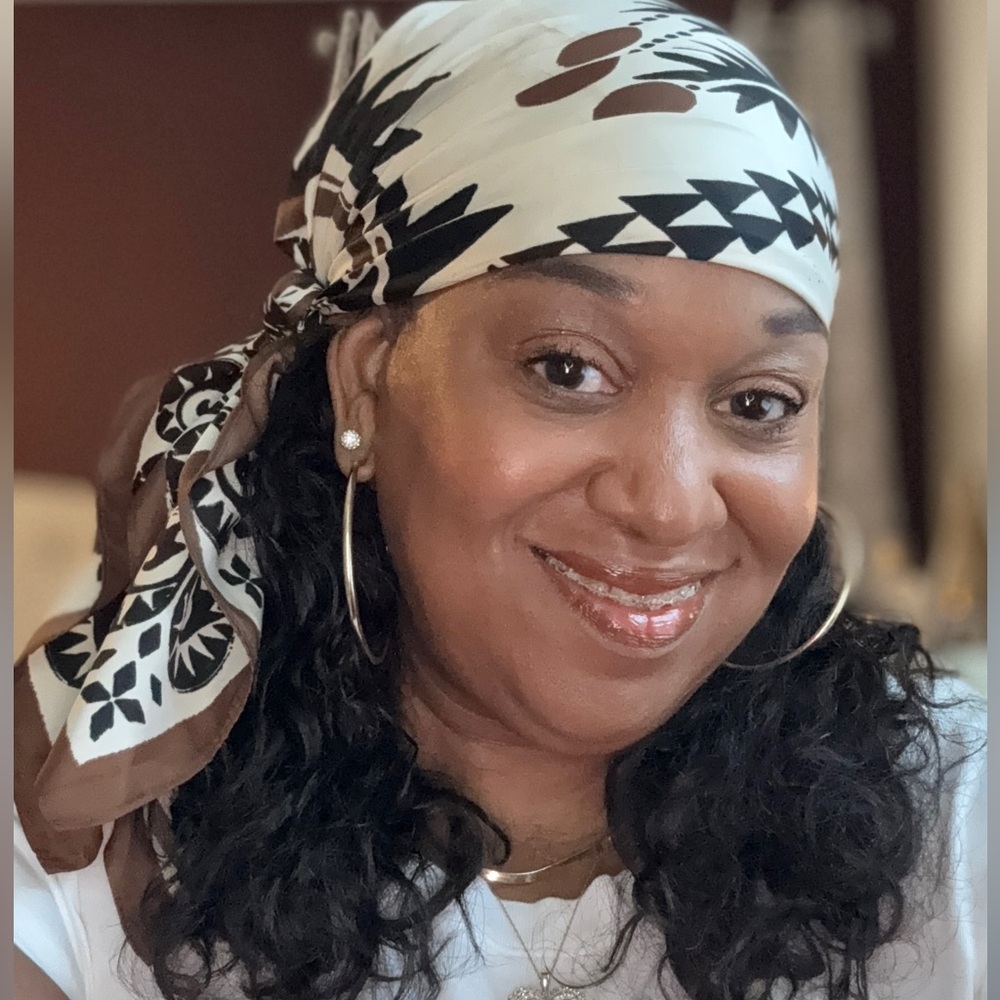 Meet your Posher, Cynthia @bkdivadeluxe